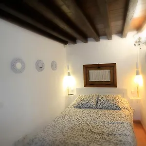 Apartamentos Toledo Suite Apartment